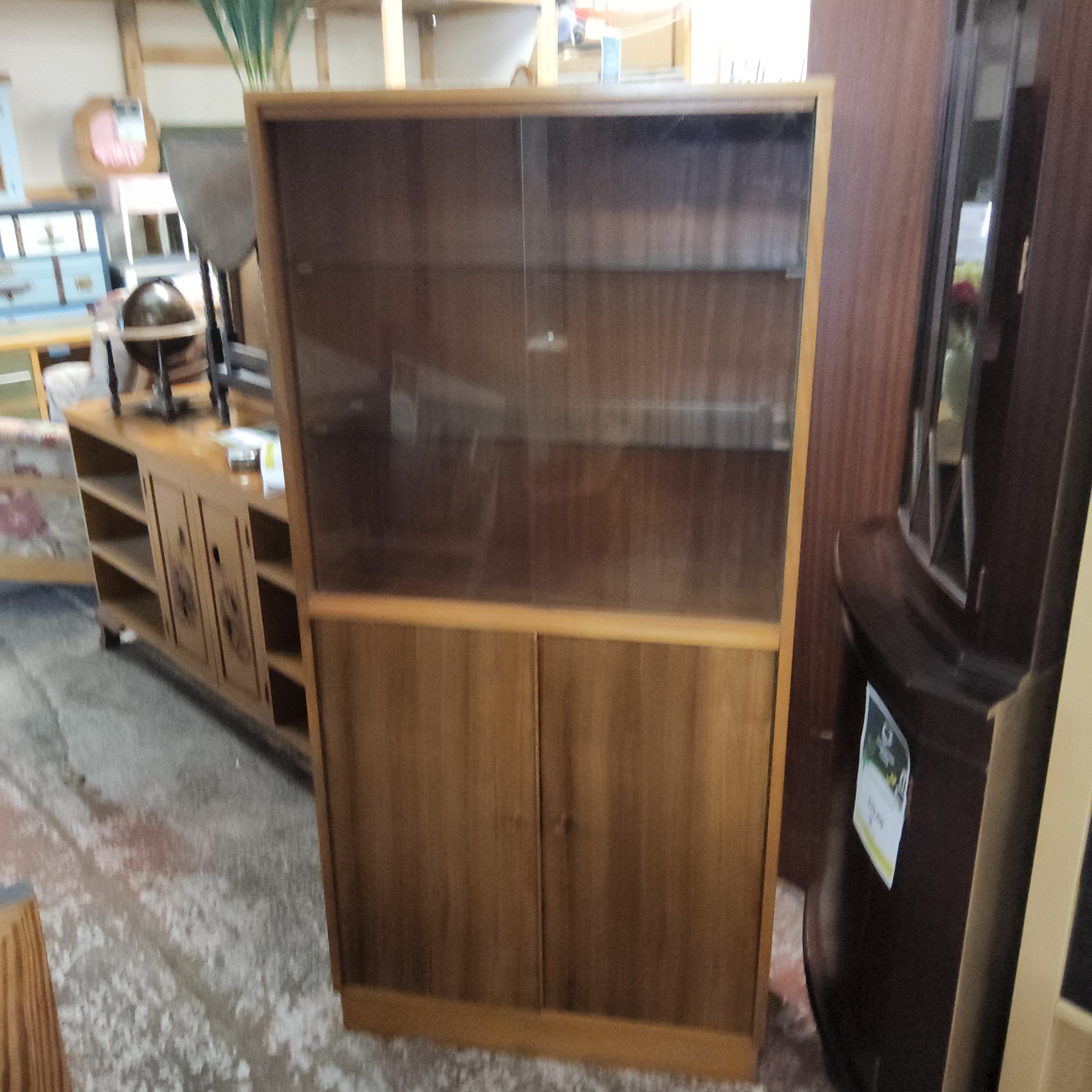 Wall Cabinet